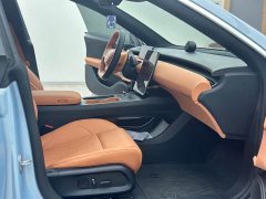 NIO ET5T 75kWh Touring - фото 10