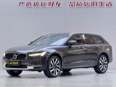 Volvo V90 Cross Country B5 AWD Smart Edition - фото 1