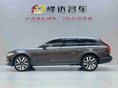 Volvo V90 Cross Country B5 AWD Smart Edition - фото 2