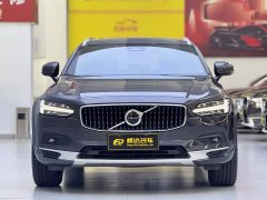 Volvo V90 Cross Country B5 AWD Smart Edition - фото 3