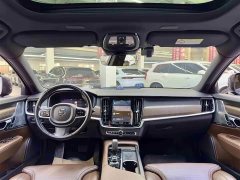 Volvo V90 Cross Country B5 AWD Smart Edition - фото 9
