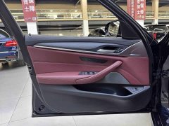 BMW 5 Series 530Li Leading M Sports Package - фото 10