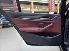 BMW 5 Series 530Li Leading M Sports Package - фото 9