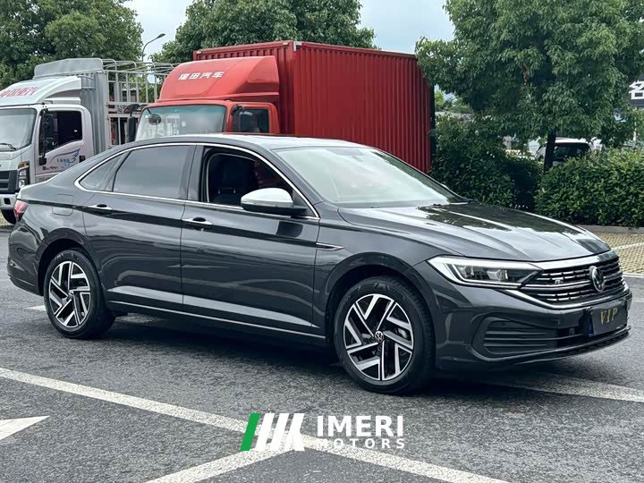 Volkswagen Sagitar 2025 facelift three 300TSI DSG transcendent version - автомобиль из Китая