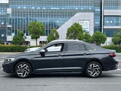 Volkswagen Sagitar 2025 facelift three 300TSI DSG transcendent version - фото 3