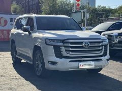 Toyota Land Cruiser (imported) 2022 4.0L GX-R Middle East version - фото 1