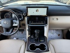 Toyota Land Cruiser (imported) 2022 4.0L GX-R Middle East version - фото 12