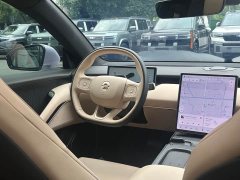 NIO ET5T 75kWh Touring - фото 12