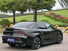 Lynk & Co 03 1.5TD DCT Pro - фото 6