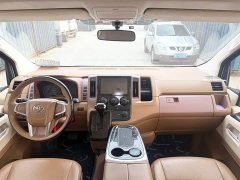 Lynk & Co HIACE 3.5L automatic 13-seat - фото 13