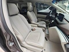 Buick GL8 Land Business Class 652T Luxury - фото 16