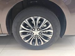 Buick GL8 Land Business Class 652T Luxury - фото 17