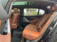 BMW 5 Series 530Li Leading M Sports Package - фото 11