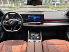 BMW 5 Series 530Li Leading M Sports Package - фото 15