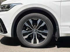 Volkswagen Tiguan L Outstanding Edition 330TSI Automatic 2WD R-Line Longyao Edition - фото 3