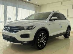 Lynk & Co T-ROC 280TSI DSG two-wheel drive Comfort Smart Connected Edition - фото 1