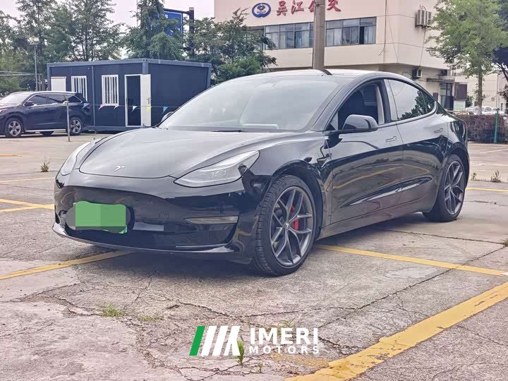 Tesla Model 3 Performance high-performance all-wheel drive version - автомобиль из Китая