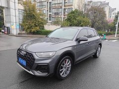 Audi Q5L 40T luxury and dynamic - фото 2