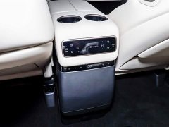 Li Auto Ideal MEGA Ultra smart refresh version - фото 17