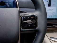 Li Auto Ideal MEGA Ultra smart refresh version - фото 9