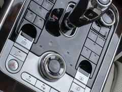 Bentley Flying Spur plug-in hybrid 2.9T V6 Hybrid - фото 20