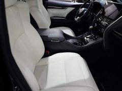 Lexus LM 2020 300h seven-seater elegant version - фото 10