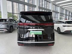 Denza D9 DM-i smart driving version 1020 four-wheel drive flagship - фото 3