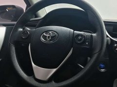 Toyota Corolla Dual Engine E 2020 1.8L E-CVT Comfort Edition - фото 19