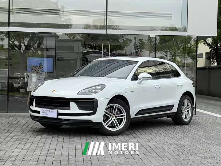 Porsche Macan 2.0T - автомобиль из Китая