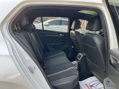Volkswagen Golf 2023 280TSI DSG R-Line Lite - фото 10