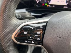 Volkswagen Golf 2023 280TSI DSG R-Line Lite - фото 15