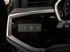 Audi Q3 35 TFSI Fashionable and Dynamic (1.4T) - фото 14