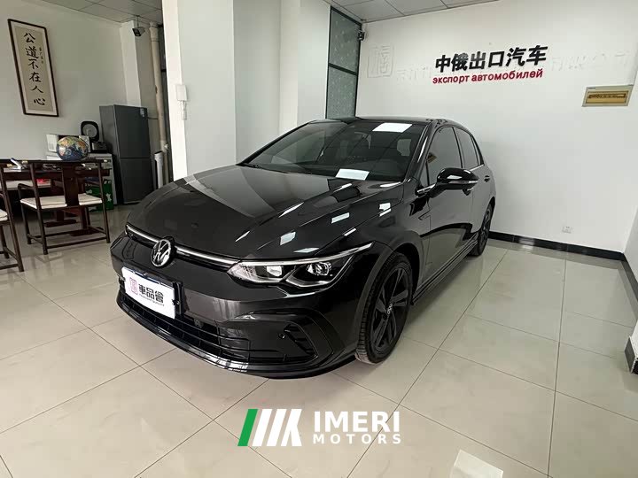 Volkswagen Golf 2021 280TSI DSG R-Line - автомобиль из Китая