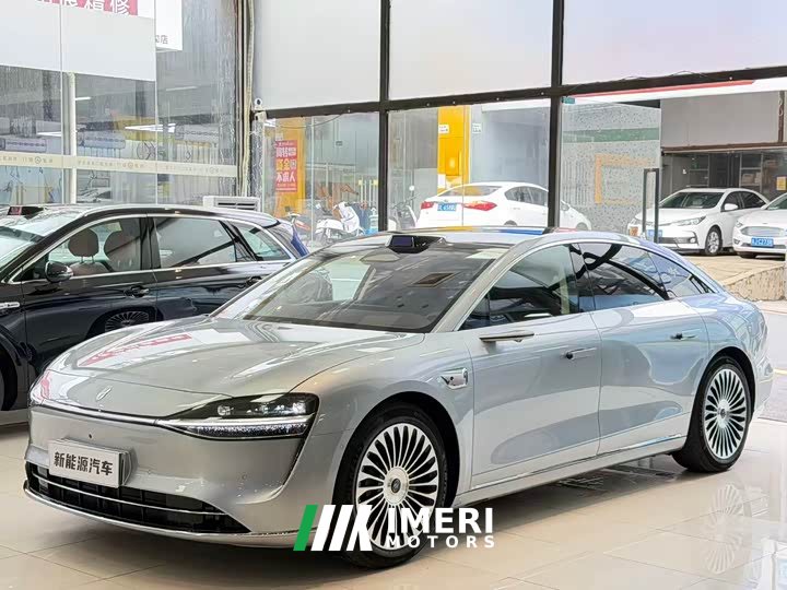 Stelato Xiangjie S9 2026 extended range Ultra rear drive 53kWh (192-line lidar) - автомобиль из Китая