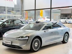 Stelato Xiangjie S9 2026 extended range Ultra rear drive 53kWh (192-line lidar) - фото 1