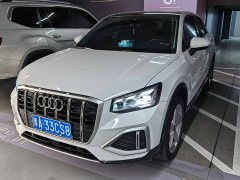 Audi Q2L 35 TFSI Enterprising and Elegant - фото 1