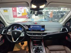 BMW X7 xDrive40i Leading Luxury Package - фото 13