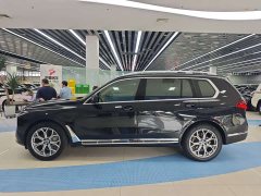BMW X7 xDrive40i Leading Luxury Package - фото 4