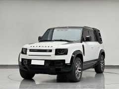 Land Rover Defender 2022 110 P400 Dark Special Edition - фото 1