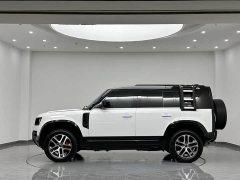 Land Rover Defender 2022 110 P400 Dark Special Edition - фото 5