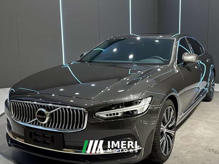 Volvo S90 B5 Zhiyuan Luxury Edition