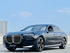 BMW 7 Series 2023 740Li M Sport Package - фото 1