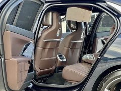 BMW 7 Series 2023 740Li M Sport Package - фото 5