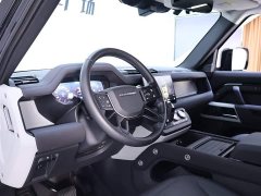 Land Rover Defender 90 3.0T P400 XS - фото 11