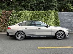 BMW 5 Series (Imported) 2024 525i M Sports Package - фото 4