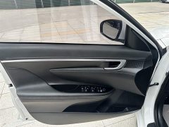 Lexus Mingtu 1.8L CVT LUX Premium Edition - фото 13
