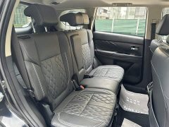 Mitsubishi Outlander 2021 2.4L four-wheel drive exclusive version 7 seats - фото 10