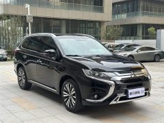Mitsubishi Outlander 2021 2.4L four-wheel drive exclusive version 7 seats - фото 11