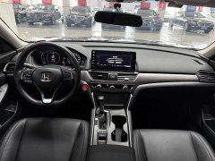 Honda Accord 260TURBO Deluxe Edition - фото 11