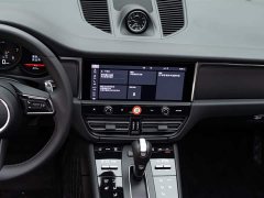 Porsche 2023 Porsche Macan 2.0T - фото 13